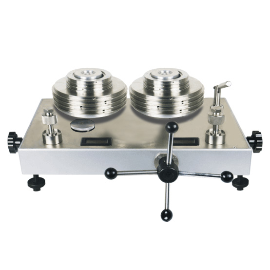 主輔一體活塞式壓力計(jì)